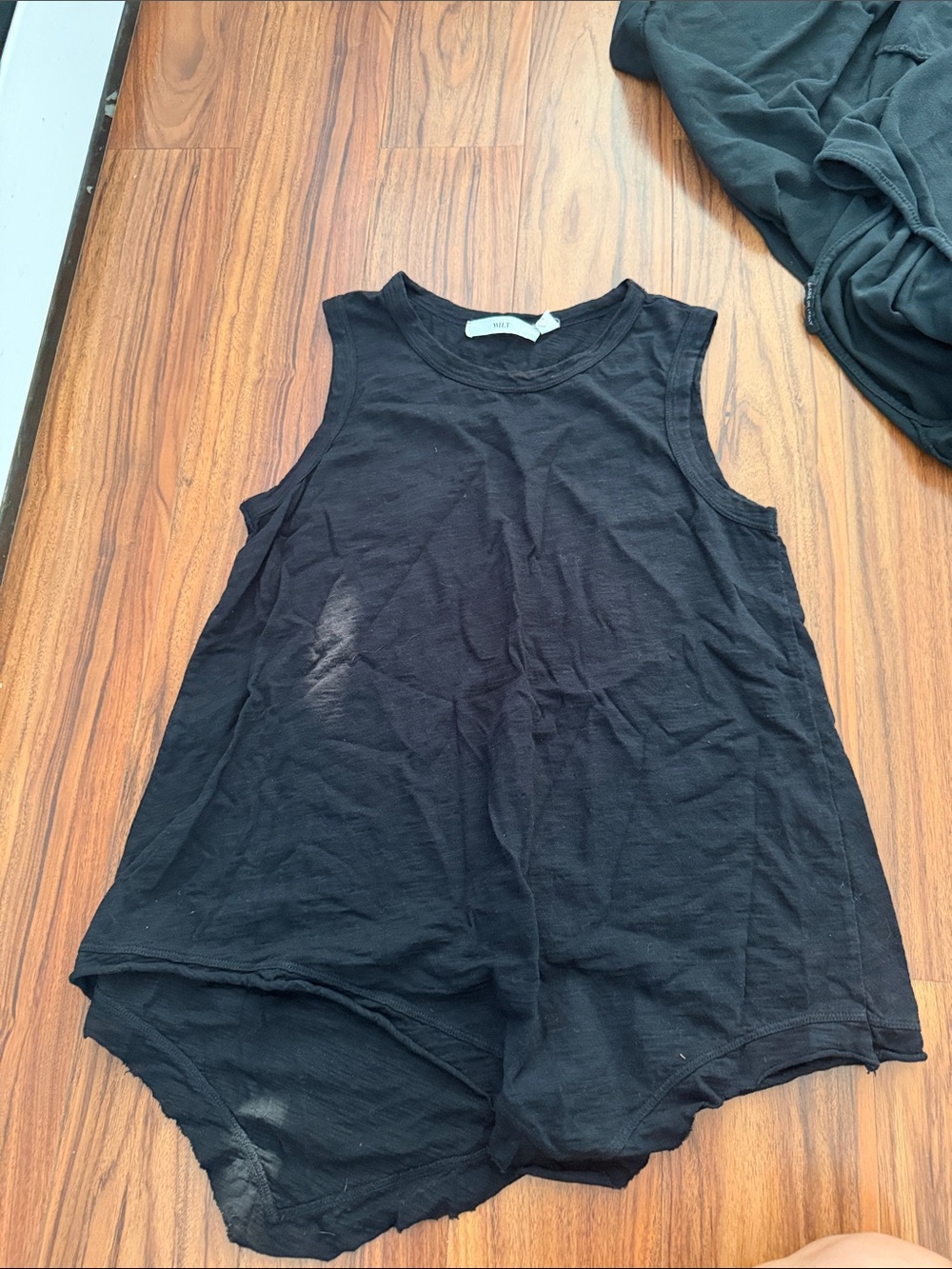 Asymmetrical black tANM